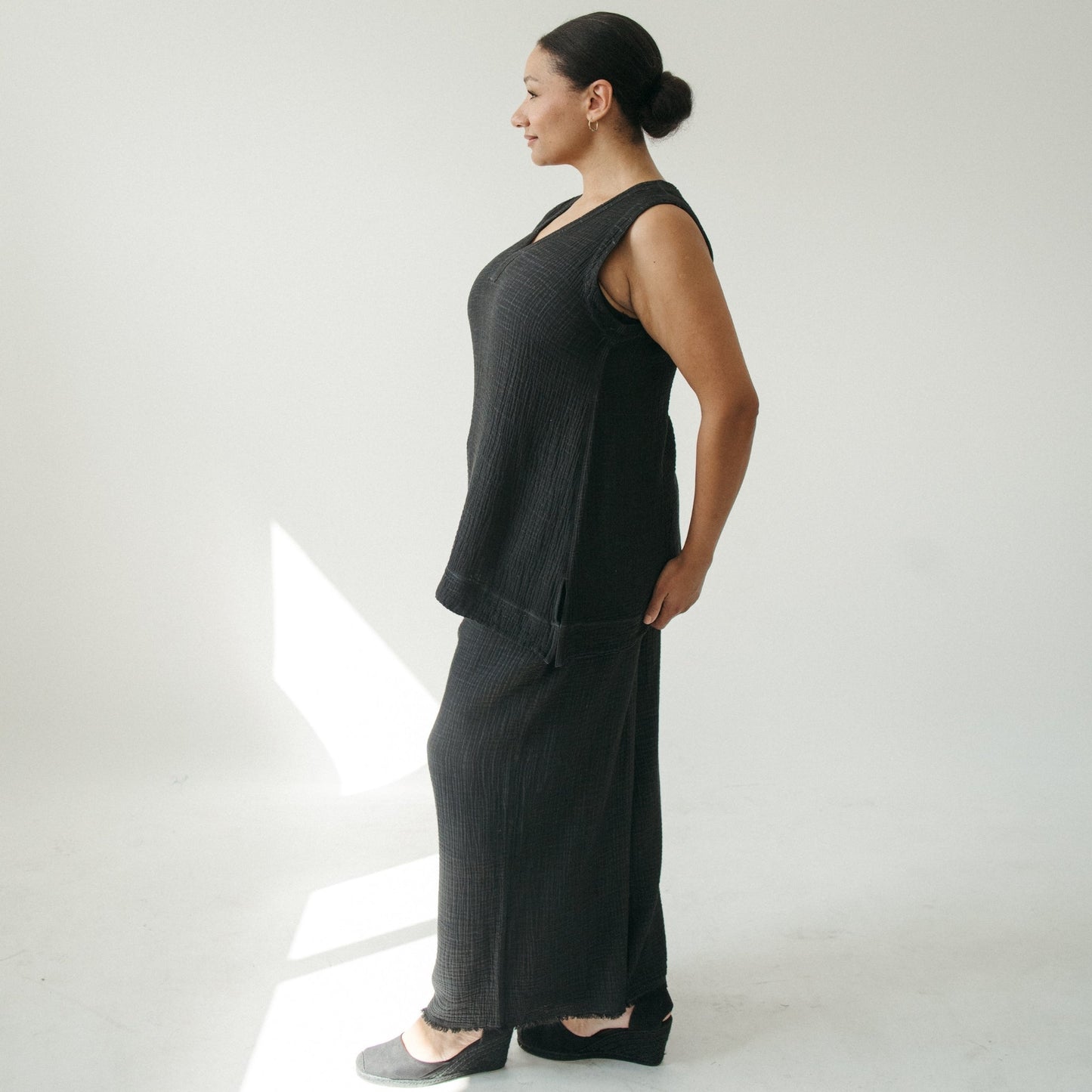 Crinkle Tunic Top - Black
