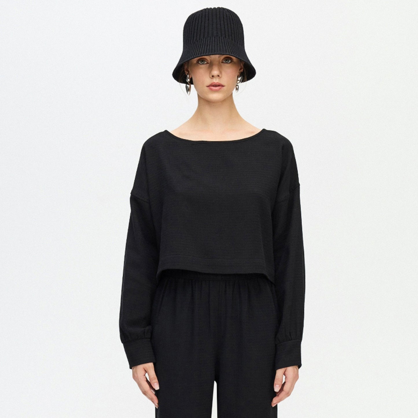 Flat Black Crop Blouse - One-Sized