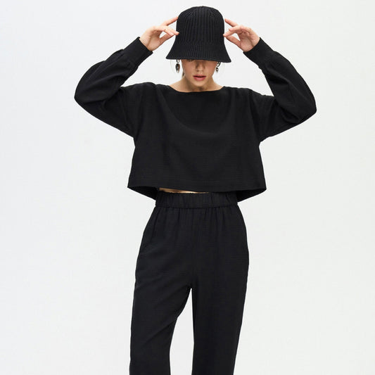 Flat Black Crop Blouse - One-Sized