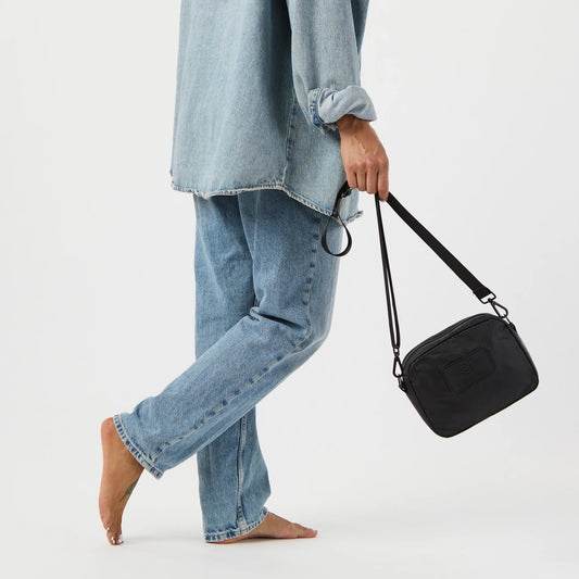 Monochrome Le Tour - Black