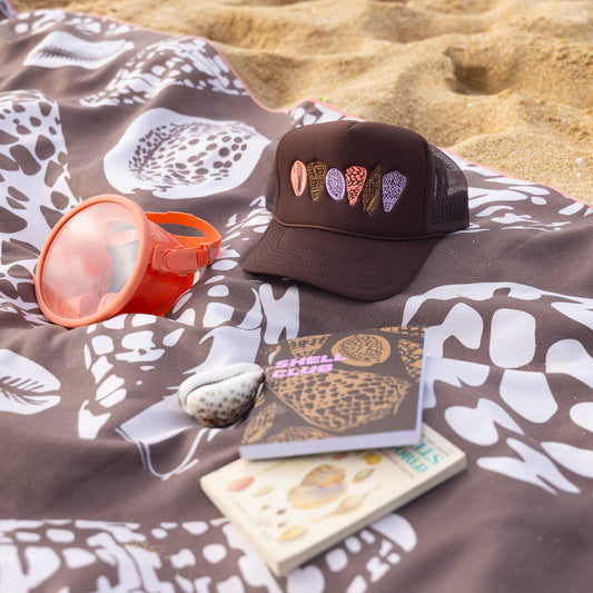 Shell Club Notebook - Coconut