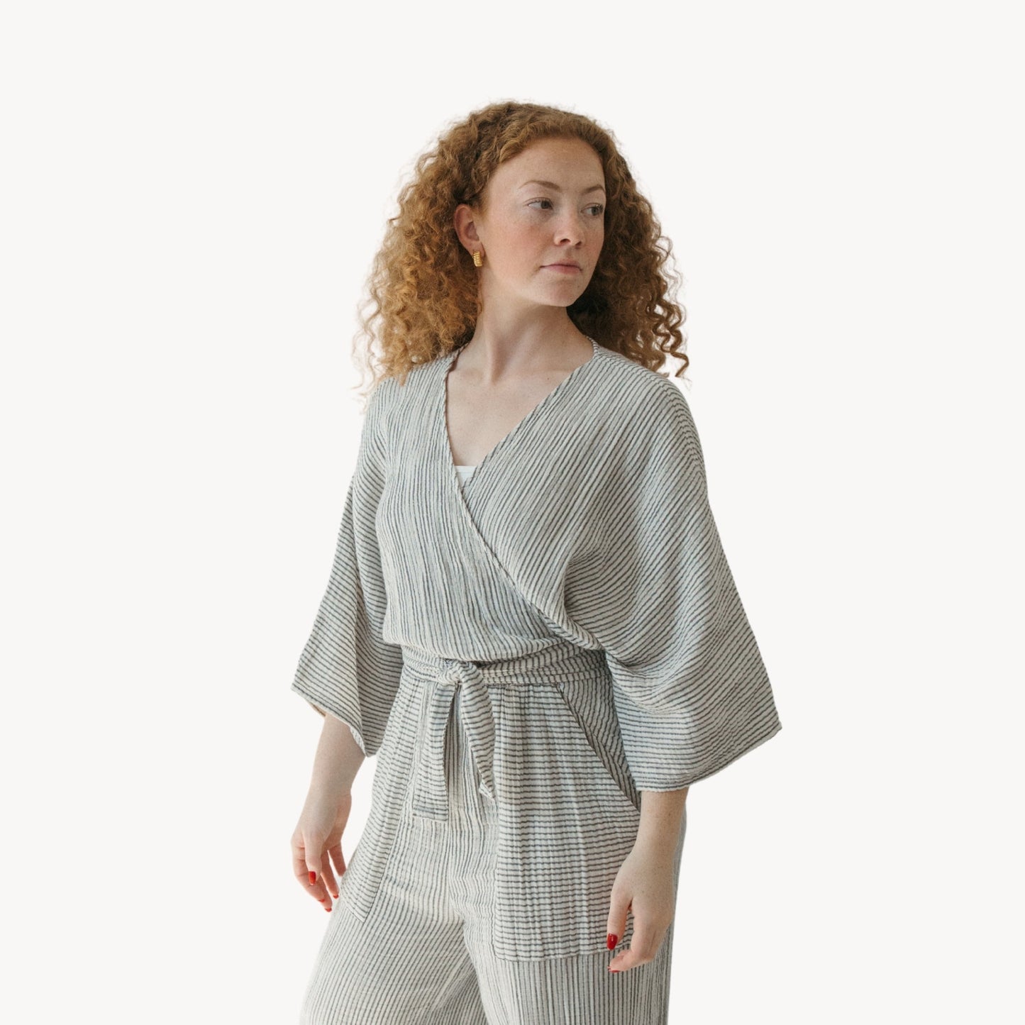 Striped Crinkle Balloon Sleeve Top - Charcoal