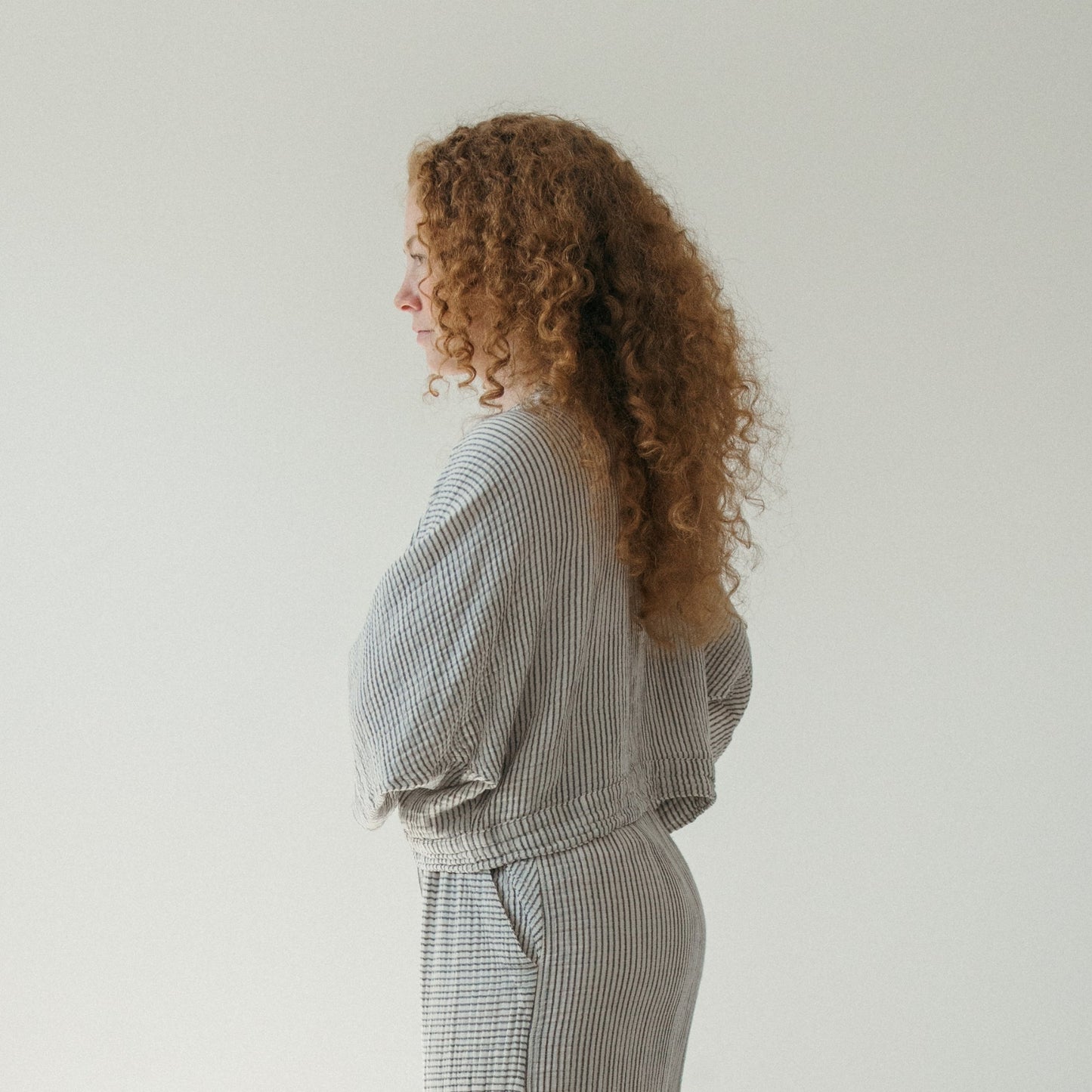 Striped Crinkle Balloon Sleeve Top - Charcoal