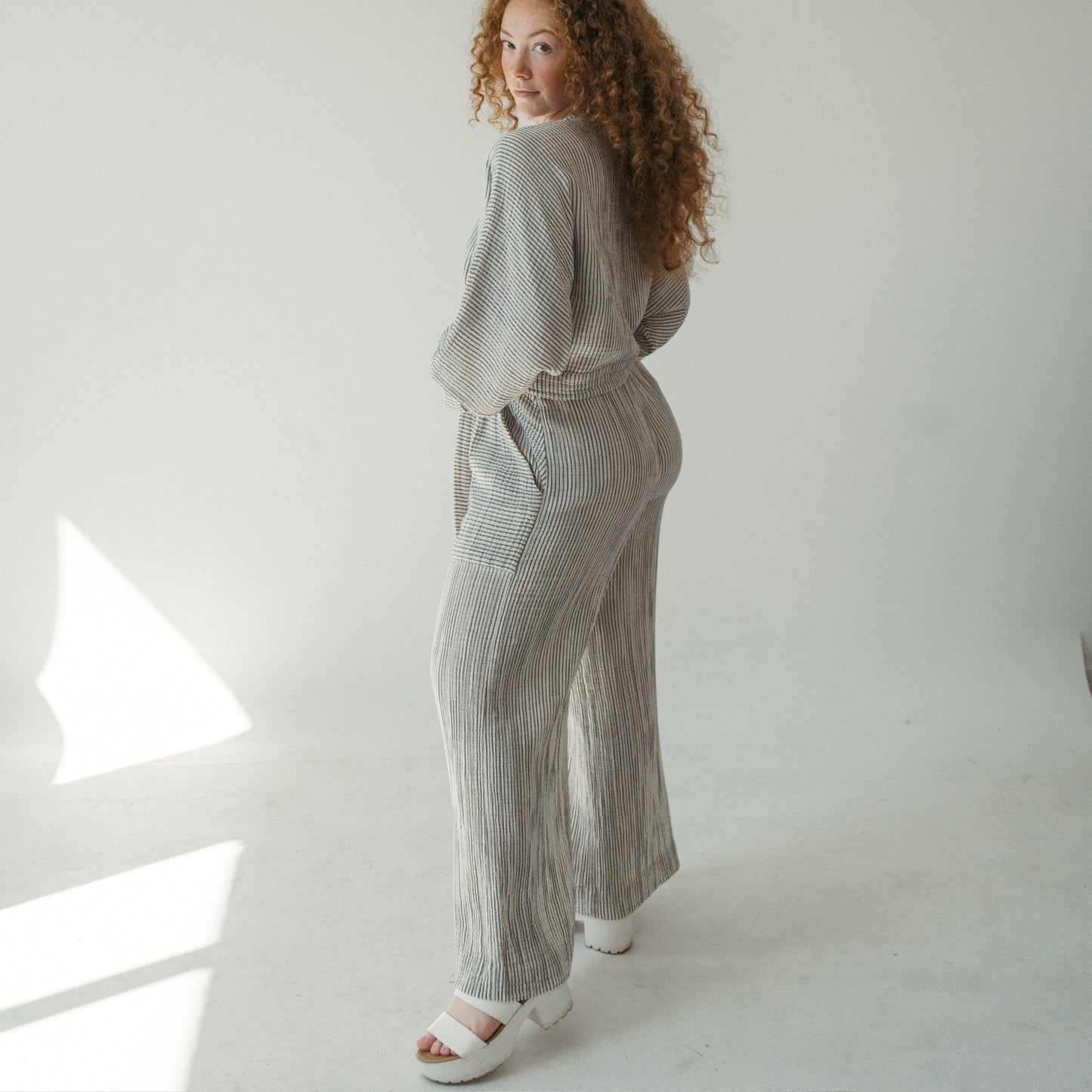 Striped Crinkle Pocketed Pant - Charcoal