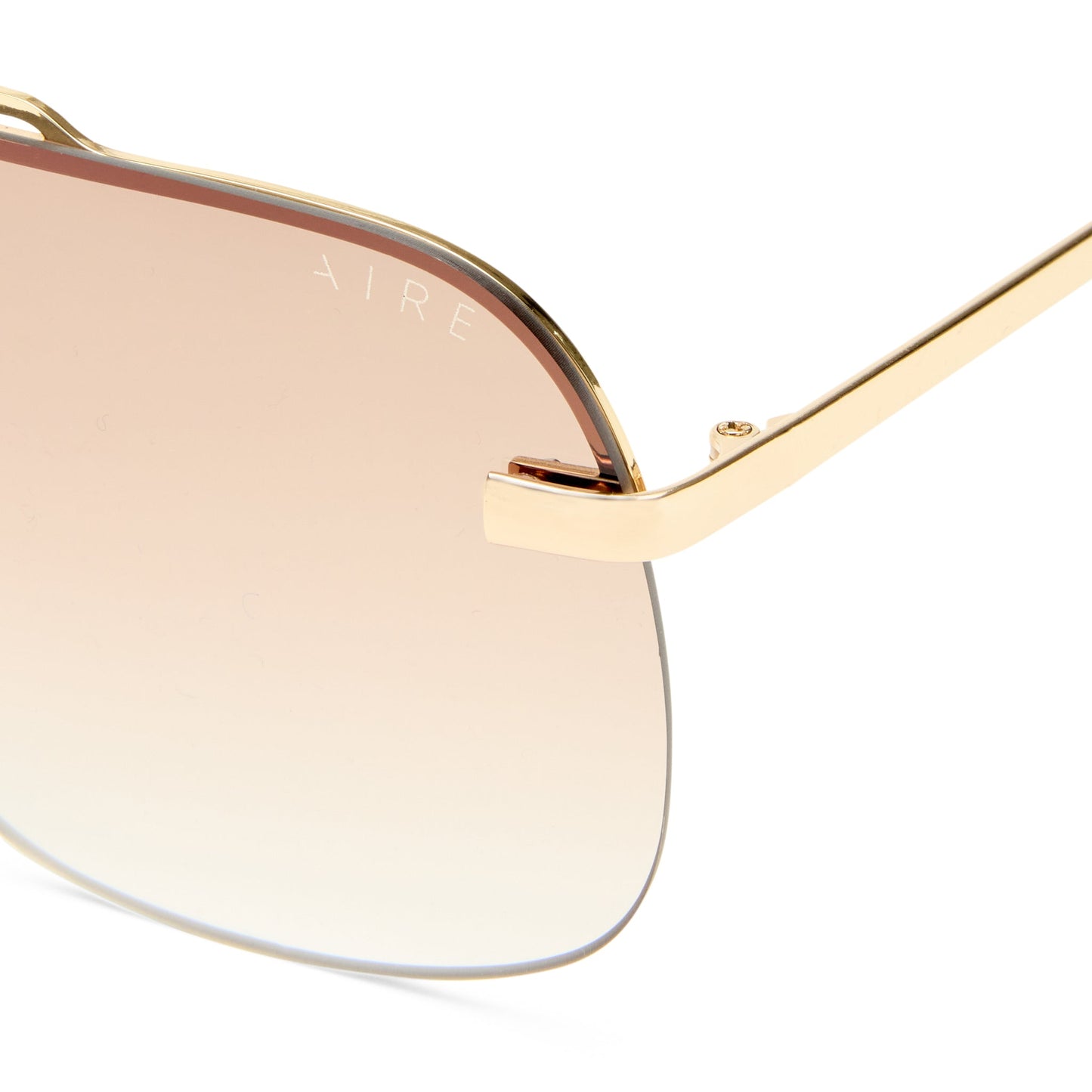 Venatici - Bright Gold Brown Grad