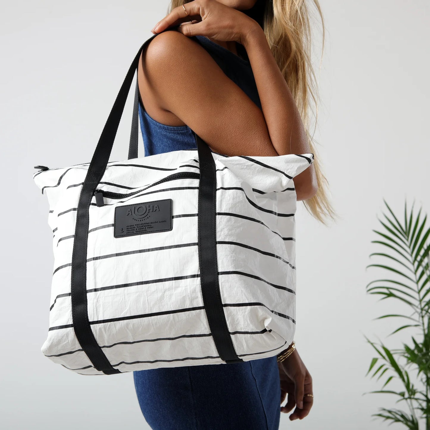 Pinstripe Zipper Tote - Black on White