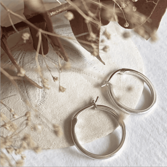 Acropolis 18mm Hoop Earrings in Sterling Silver