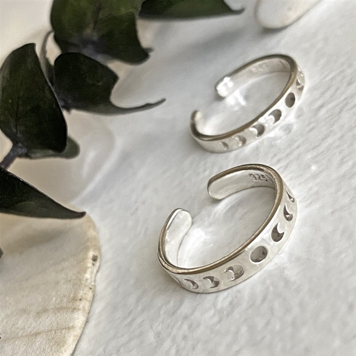 Synodic Moon Phase Sterling Silver Toe Ring